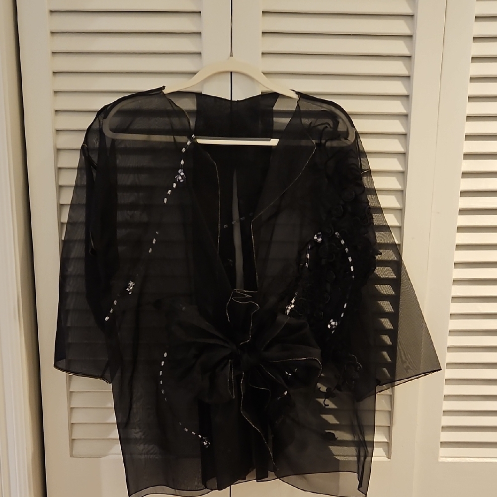 Elegant Black Sheer Front Tie Kimono